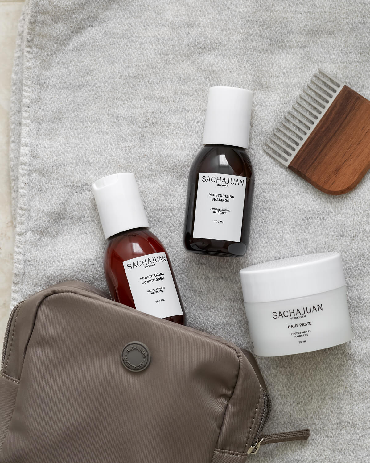 MOISTURIZING SHAMPOO